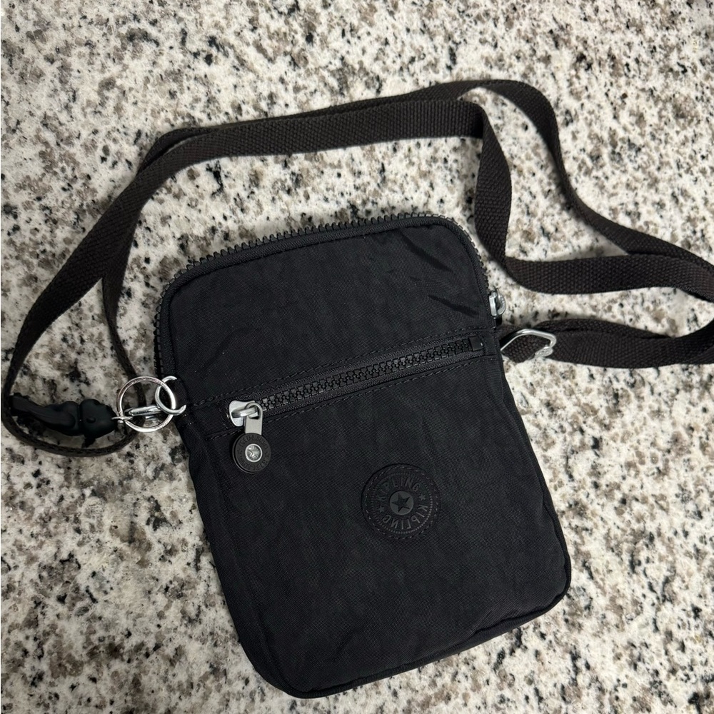 FLASH SALE Kipling crossbody bag